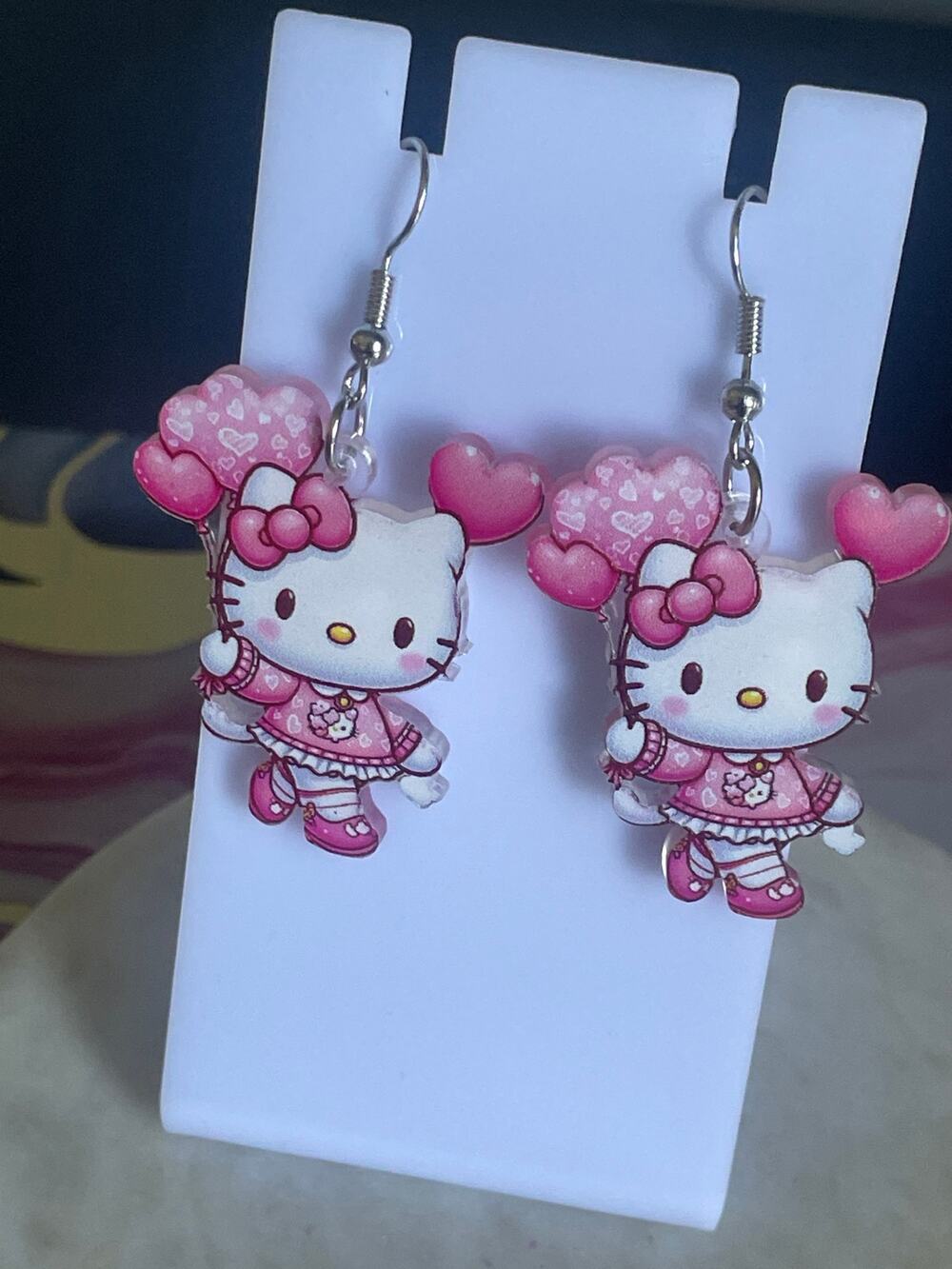 Hello kitty earrings